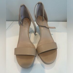 Essex lane heels
